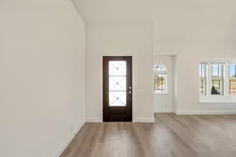 301 Saddlewood Trl, Commerce, TX 75428 photo 5
