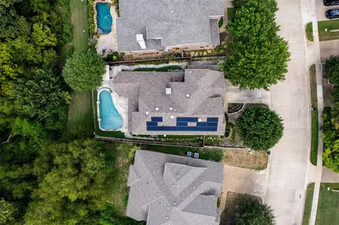 416 Preston Creek Dr, Mckinney, TX 75072