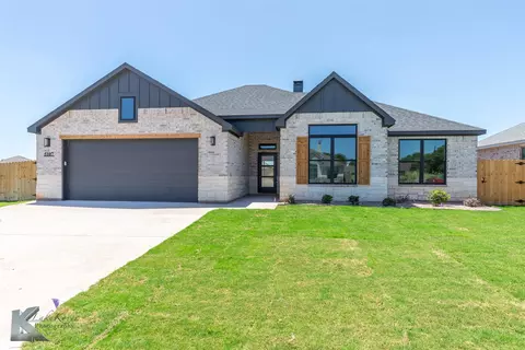5107 Rossland Rd, Abilene, TX 79606