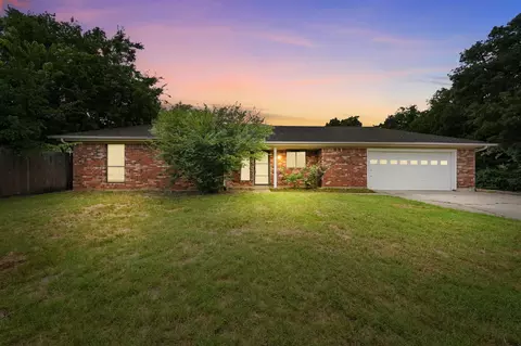 5191 Mitchell Saxon Rd, Fort Worth, TX 76140