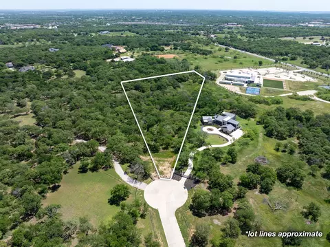 213 Quiet Cove Ct, Argyle, TX 76226