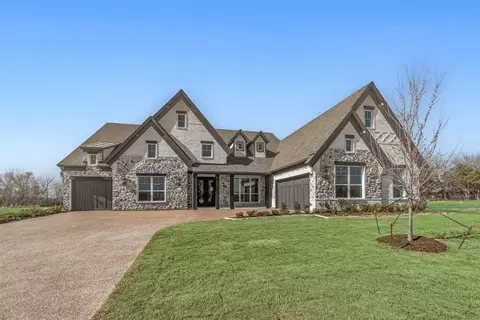 529 Fallen Timber Dr, Heath, TX 75126