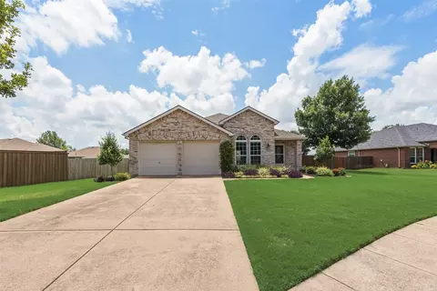122 Ashbrook Trl, Forney, TX 75126