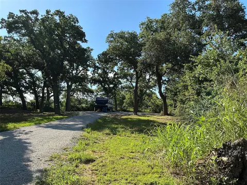 211 County Road 321, Comanche, TX 76442 photo 4