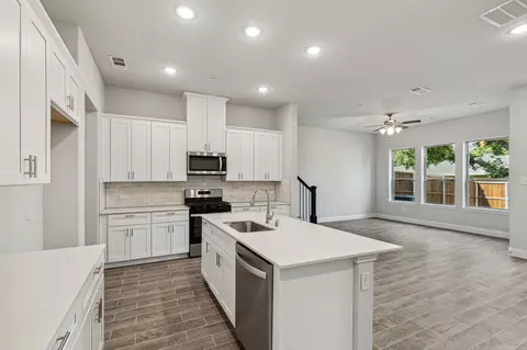 2929 Hamilton St, Plano, TX 75075