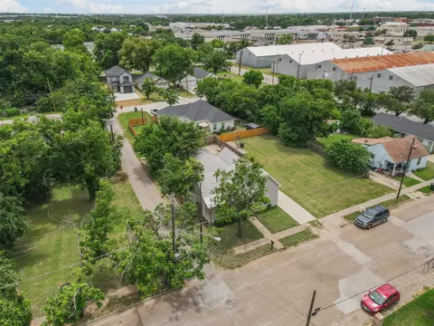 512 E Willingham St, Cleburne, TX 76031 photo 37