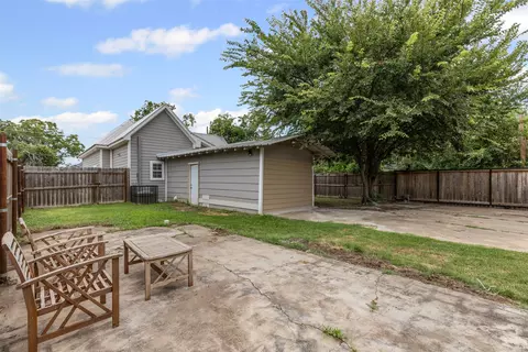512 E Willingham St, Cleburne, TX 76031 photo 31
