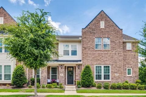 433 Madison Ave, Fairview, TX 75069