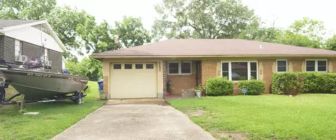3850 Lisa Ln, Shreveport, LA 71109