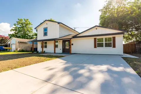 1105 Trellis Dr, Garland, TX 75040