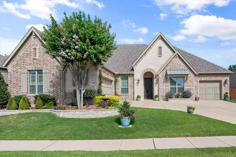10874 Smoky Oak Trl, Argyle, TX 76226