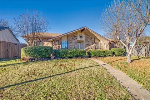 6109 Denver St, Rowlett, TX 75088