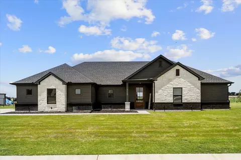 5029 Fox Trot Ln, Caddo Mills, TX 75135