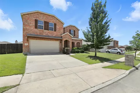 2236 Simmental Rd, Fort Worth, TX 76131