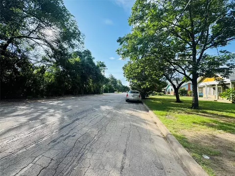 3217 N 27th St, Waco, TX 76708 photo 13