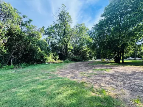 3217 N 27th St, Waco, TX 76708 photo 5