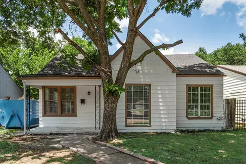 908 Clairemont Ave, Fort Worth, TX 76103