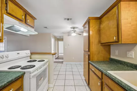 Kitchen - 1104 E 1106 E High St, Terrell, TX 75160 photo 4 of 5