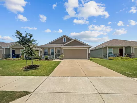 5228 Longshadow Dr, Princeton, TX 75407