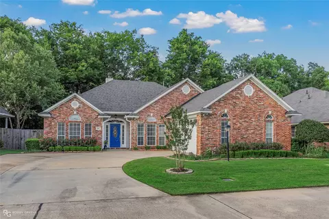 1002 Azalea Garden Dr, Shreveport, LA 71115