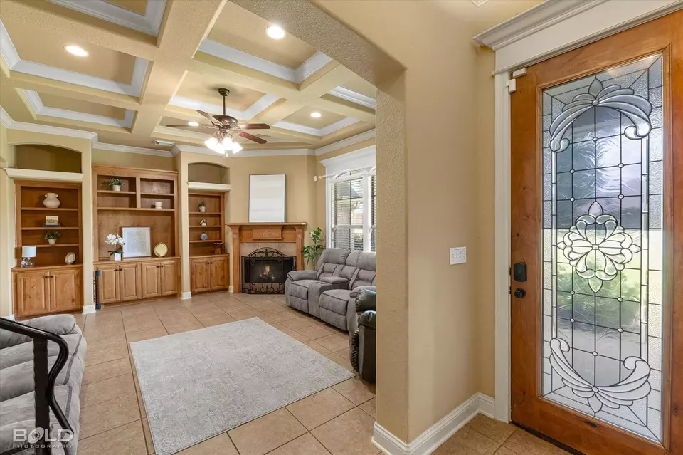 Entry Way - 2018 Honeytree Trl, Haughton, LA 71037 photo 1 of 1