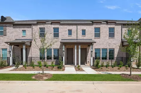 2424 Bulin Dr, Mansfield, TX 76063