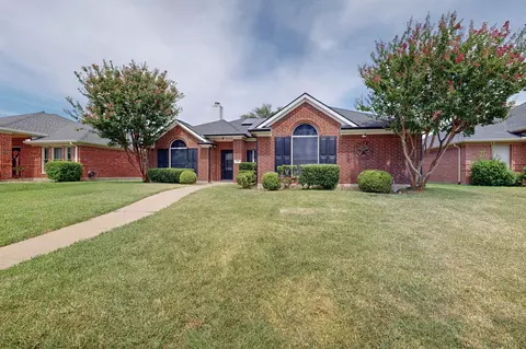 1720 Willow Crk, Mesquite, TX 75181