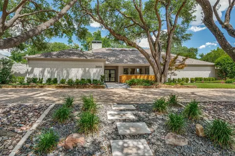 2100 Winding Hollow Ln, Plano, TX 75093