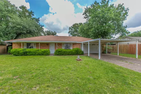 1002 Briarwood St, Mexia, TX 76667
