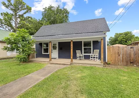 1710 S Walnut St, Sherman, TX 75090