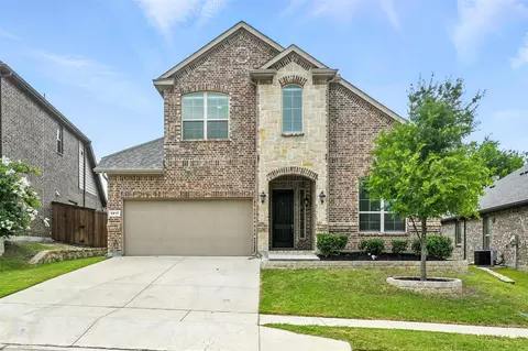 5817 Tuleys Creek Dr, Fort Worth, TX 76137