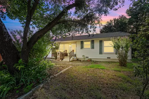 10450 Joaquin Dr, Dallas, TX 75228