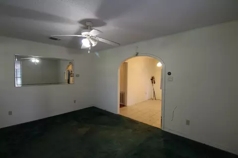 Living - 1 Mason St, Minden, LA 71055 photo 2 of 2