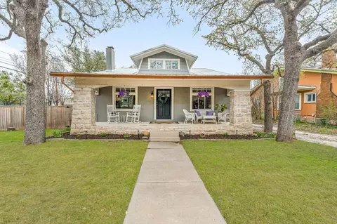 887 N Clinton St, Stephenville, TX 76401
