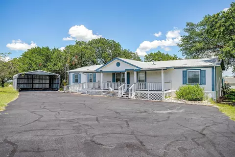 207 Sea Salt Dr, Springtown, TX 76082