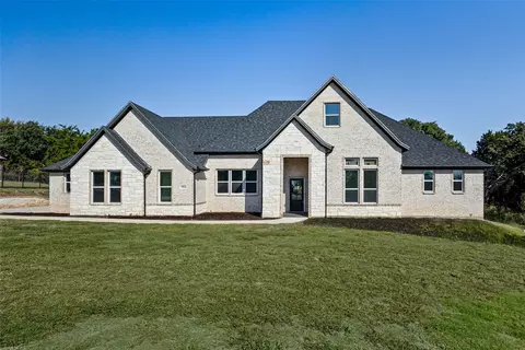 7912 Rohne Ct, Granbury, TX 76049