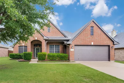 210 Boardwalk Ave, Waxahachie, TX 75165