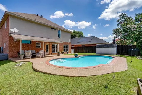 5025 Barberry Dr, Fort Worth, TX 76133