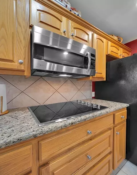 2404 Cambridge, Lorena, TX 76655 photo 10