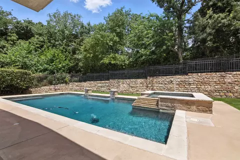 9601 Blackpine Ct, Argyle, TX 76226 photo 4