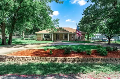 239 E College St, Alba, TX 75410