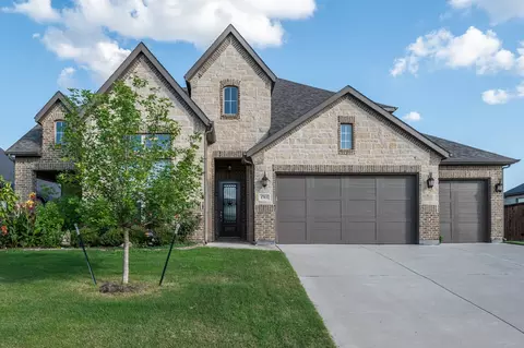 1703 Cedar Bluff Pkwy, Mansfield, TX 76063