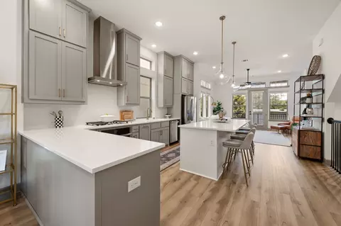 5320 Laurel Branch Dr, Dallas, TX 75209