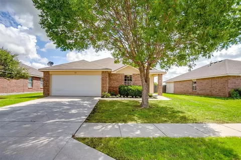11937 Shine Ave, Rhome, TX 76078