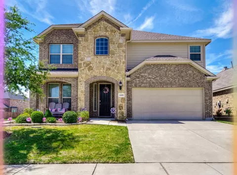 2460 Open Range Dr, Fort Worth, TX 76177