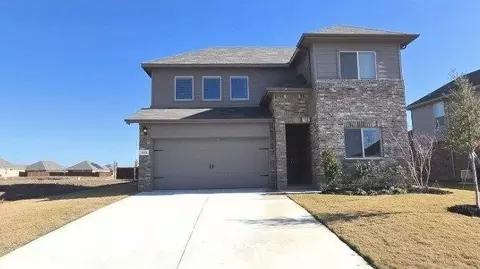 112 Trinity St, Grandview, TX 76050