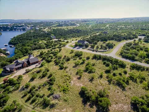 790 Baltrusol Dr, Possum Kingdom Lake, TX 76449