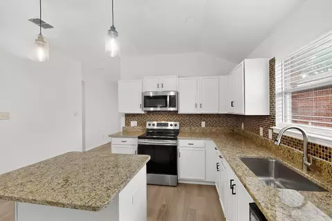1857 Eagle River Trl, Lancaster, TX 75146 photo 17