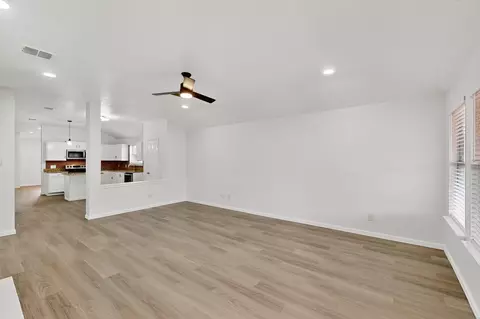 1857 Eagle River Trl, Lancaster, TX 75146 photo 14