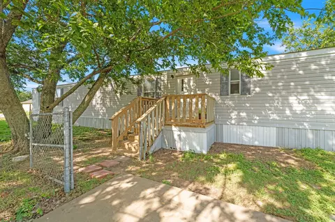 1250 N Belknap St, Stephenville, TX 76401